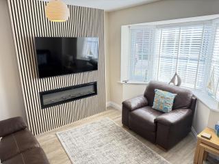 Admirals Cottage - Part of the The Bay Filey Holiday Village with pool, gym and direct beach access, pub, restaurant, tennis and meadows walks - 9