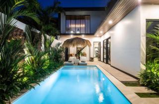 New 2 Bedroom Villa In Seminyak With Rooftop - Seminyak - 7