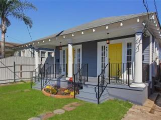 Teal Broadmoor Cottage - New Orleans - 0