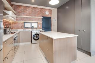 The Vantage Serviced Apartments - 6