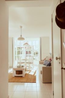 Balili Beach House - Ferrel - 9