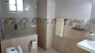 Luxurious Room in a High Rise Building - Karatschi - 5