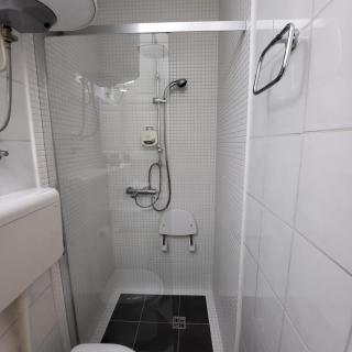 Sunrise Deluxe Apartment - Budva - 3