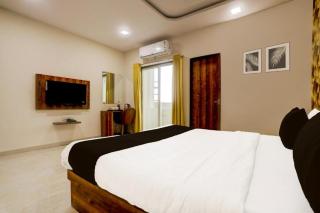Gaurav hotel and restaurant - 5