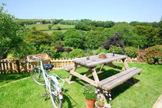 Riverside farm cottage on private wildlife estate 2-bedrooms - 1