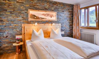 Simone's Platzerl - nachhaltiger Urlaub inkl Sommerkarte, freier Eintritt Tauern Spa, Schwimmteich und Saunabereich - Kaprun - 0