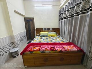 Aastha Krishna Homestay - Mathura - 6