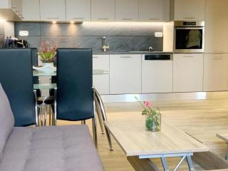 Modern Apartment in Agia Pelagia with Terrace - 1