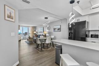 Beachfront Oceanview Condo with Office Space - Work, Relax, Walk to Flagler Ave - New Smyrna Beach - 9