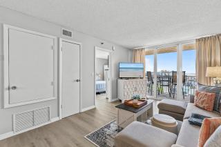 Beachfront Oceanview Condo with Office Space - Work, Relax, Walk to Flagler Ave - New Smyrna Beach - 4