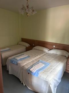 Hostal Rural Dos Hermanos - 5