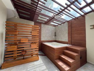 Luxury Villa with Jacuzzi 4 Bedroom 4 Bath - 6