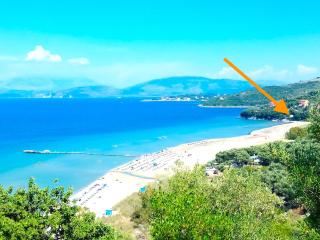 Apraos Beachfront House by DadoVillas - Apraos - 6
