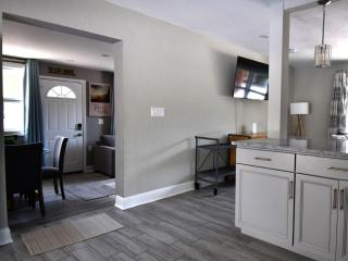 Pool House By Downtown Sarasota - Sarasota - 3