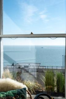 The Wellington - style, charm and sea views - 5