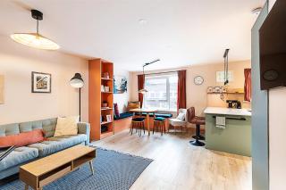 Bright 2-Bed Home Near Putney Riverside - London - 4