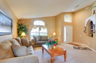 5 Mi to Disney Lake-View Villa in Emerald Island! - Kissimmee - 6