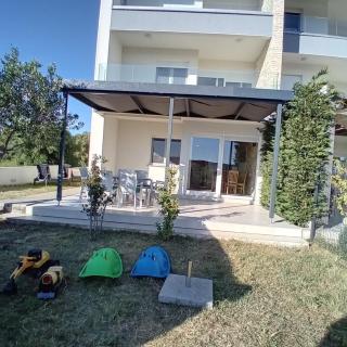 Apartments Ana - Turanj - 8