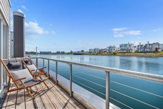 Treibholz: Meerblick, Dachterrasse, Bootsanleger, Badeleiter, Sauna - 0