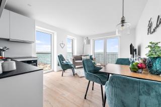 Strandfeder – Moderne Ostsee-Ferienwohnung für Drei im OstseeResort Olpenitz - Olpenitz - 1