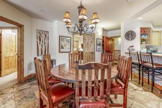 Torian Plum Creekside 211 - 2