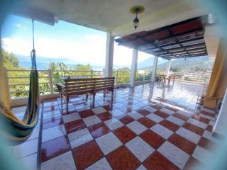 Hotel Peneleu - San Pedro La Laguna - 1
