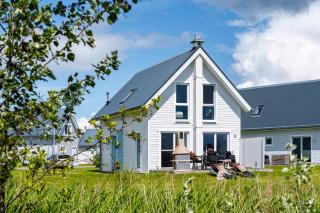 Ferienhaus Strandlodge - Direkt am Weidefelderstrand mit Sauna und Kamin - Olpenitz - 0