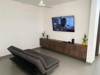 Casa con piscina en GIRARDOT - 4