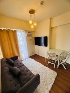 Apartment in Mandaluyong near BGC, Makati & Airport - Manila - 0