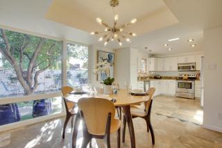 Bright Phoenix Home with Pool and Backyard Oasis! - Phoenix - 5