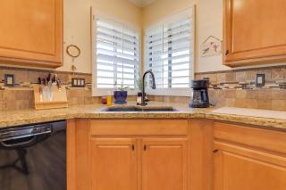 Furnished Patio, Fire Pit Peaceful Anthem Home! - Anthem - 6