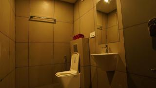 Private Cabin in Thusharagiri - 8