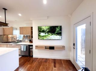 Oceanside Rooftop Retreat Sleeps 4 - Oceanside - 5