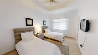 South Bay Beach Club 37 Penthouse - 3 Bedroom 3 Bathroom Unit - George Town - 9