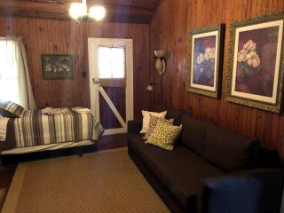Peaceful Bandera Accommodation Perfect for Texas Hill Country Getaways - Bandera - 8
