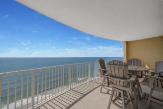 Coastal Hippy Chic by AvantStay Oceanfront 2 Pools Beach Chairs Incl. - Panama City Beach - 8