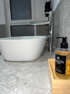 POST VIEW Center Luxury Apartments 5 - Ioannina - 2