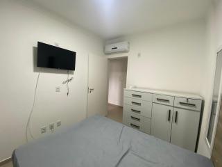 Apto com 3 suítes na Praia Grande - 0314 - Água Boa - 8