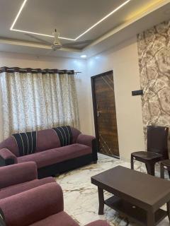 Nagpur Stay Spacious 1BHK with Kitchen & Parking - Nagpur - 9