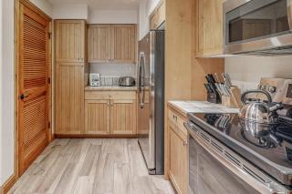 Torian Plum Creekside 412 - 1