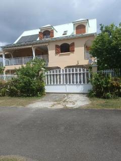 Studio charmant au Moule avec jardin de 35 m² et barbecue - 8