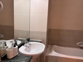 ZenStay-Stylish Studio 1 Min to Metro in JLT - 5