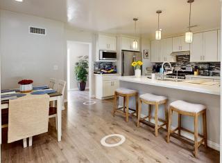 Modern Oasis for Families & Business, Pets OK, EV - Orange - 2