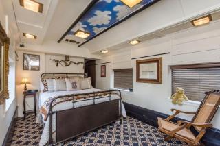 Pullman Train Car - Fredericksburg - 9