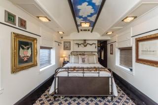 Pullman Train Car - Fredericksburg - 8