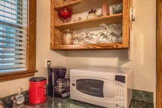 Waldrip Cabin - Fredericksburg - 7