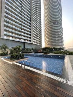 Luxury suites,Supernova Noida - New Delhi - 1
