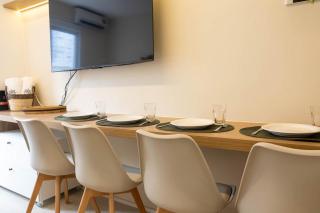 Confortavel Apartamento com Wi-Fi, pe na areia - Santos - 8