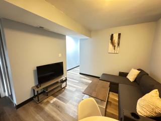 Modern Apartment in DC 2-Bedroom - Washington - 8
