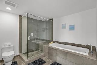 icon Brickell 2 bed 2bath at W residence - Miami - 1